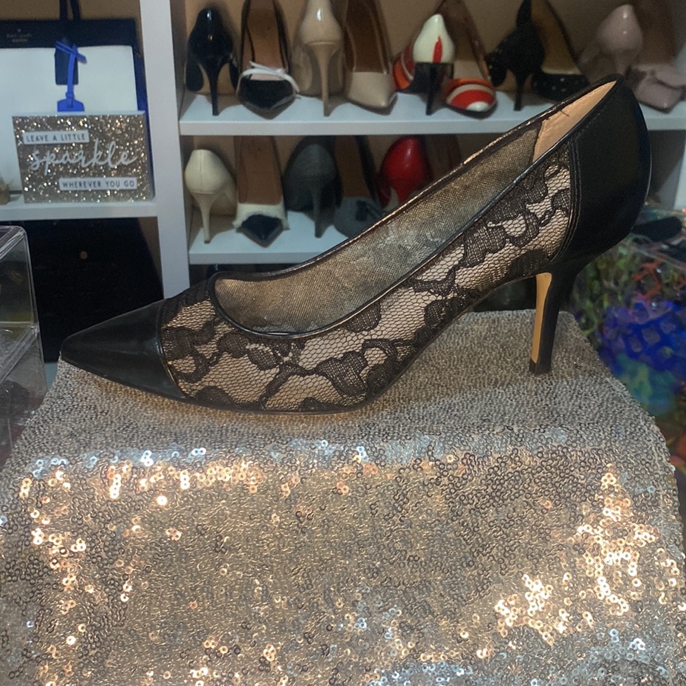 Kate spade black lace pumps